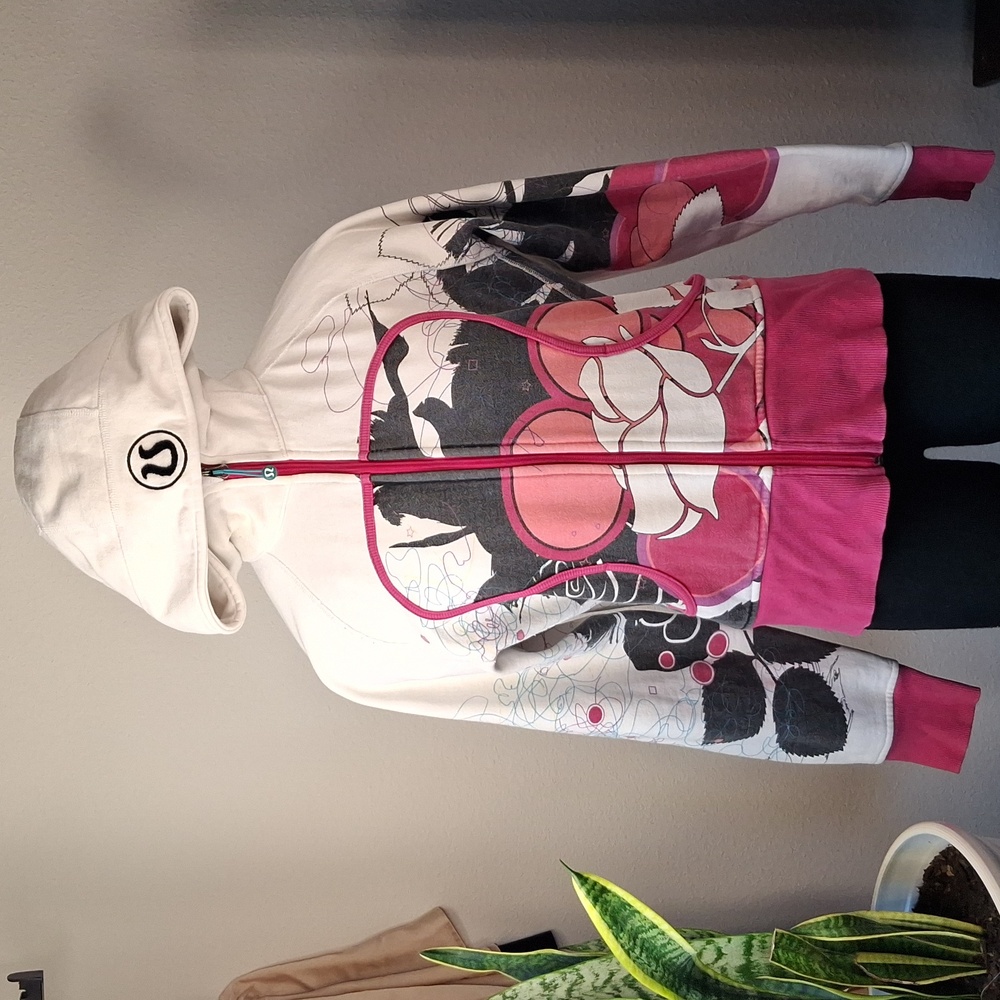 Lululemon Athletica Women's Scuba Hoodie Printed Ptp 20"